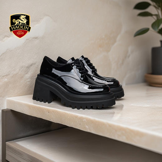 豪麟名鞋迪嘉女鞋乐福鞋牛移膜革DJJSA51WS003黑色 商品图1