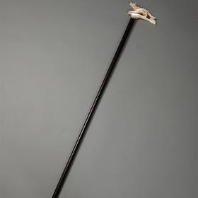 独角鹿西洋古董 法国出品纯银环箍吠犬造型母贝精雕杖柄装饰玫瑰木杖身牛角杖脚古董手杖