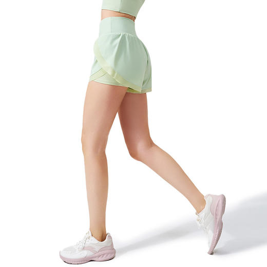 跃牌【轻匀系列】凉感防晒运动短裤女夏NS裸感跑步休闲健身瑜伽裤DK1515 商品图4