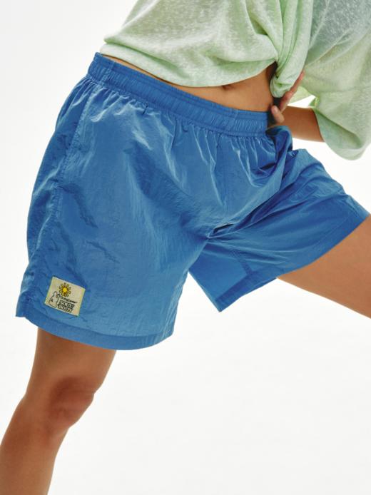 CryingCenter 光感褶皱运动短裤 哭喊中心 商品图4