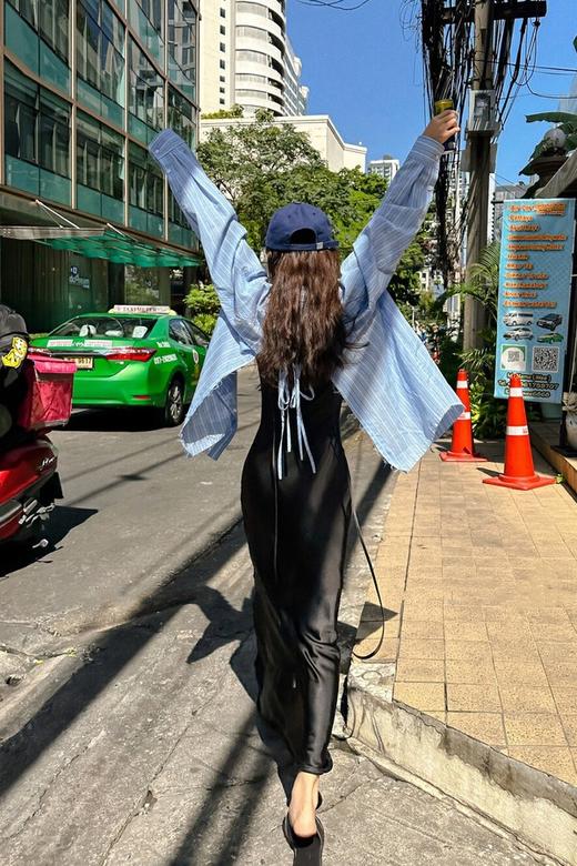 HAYES 黑色光泽感百搭吊带连衣裙 20224 商品图3