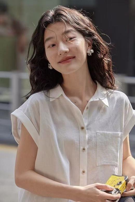 【夏季新款短袖Polo领小衬衫 】好穿不闷热！ 宽松版型+小飞袖，遮住肉肉塑造直角肩 商品图2