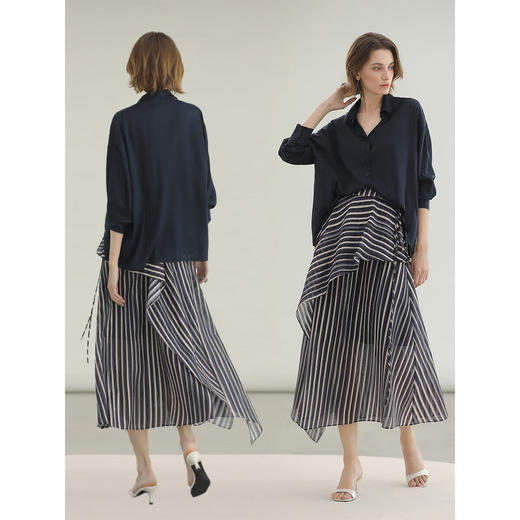 COCOBELLA[醋酸]设计感不规则条纹印花莱赛尔半身裙HS3135 商品图2