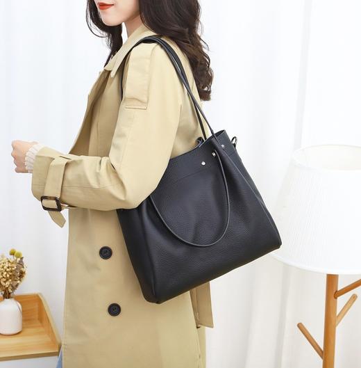 【预售3天】时尚托特包2025新款潮手提斜挎包大容量单肩包21P5513 商品图0