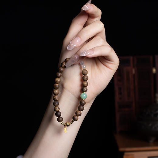 XY0368沉香+翡翠招财纳福手串 商品图4