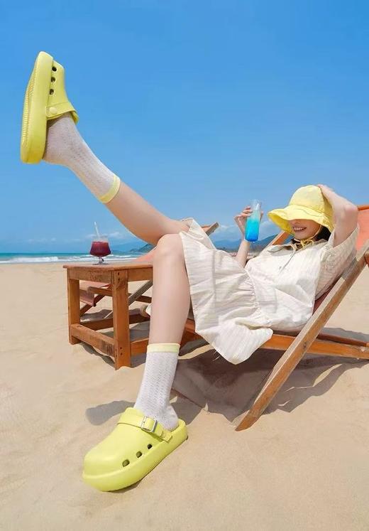 【清仓好价】女士夏季复古时尚勃肯鞋/包头拖鞋1双 （黄绿色/玫红色 ）下单备注尺码颜色 商品图1