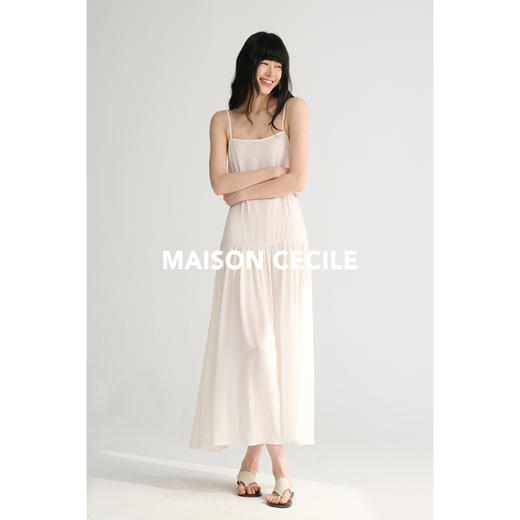 MAISON CECILE三色/极简优雅细肩带光泽感醋酸压褶吊带连衣裙 商品图1