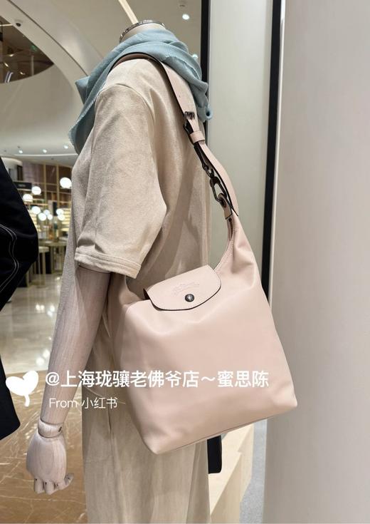 LC珑香 进口牛皮Le Pliage Xtra系列竖版hobo 单肩包手提包 特惠 Z-15403 商品图7