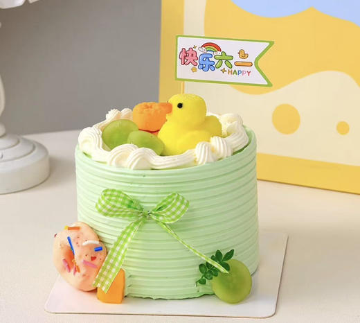 6.1小鸭子蛋糕 4寸水果夹心 商品图0