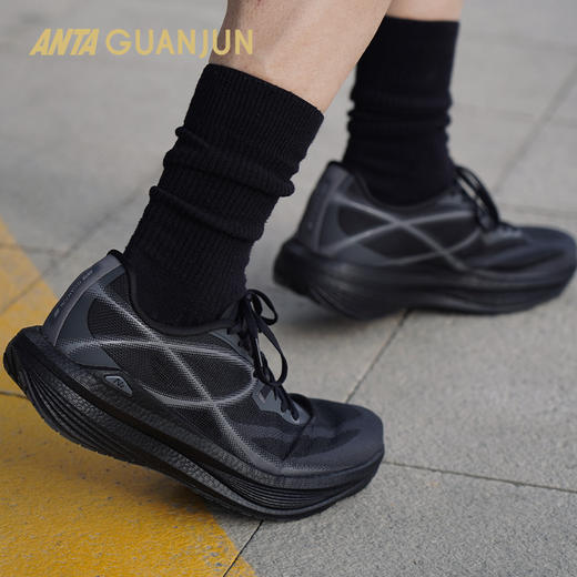 安踏冠军轻风跑鞋夏季新款透气轻便路跑男女运动跑步鞋112525532A 商品图3