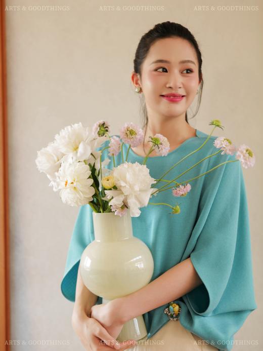 心游 舒雅气球袖醋酸短衫 放青松绣饰 垂软爽滑 可机洗 山林曦照 商品图2