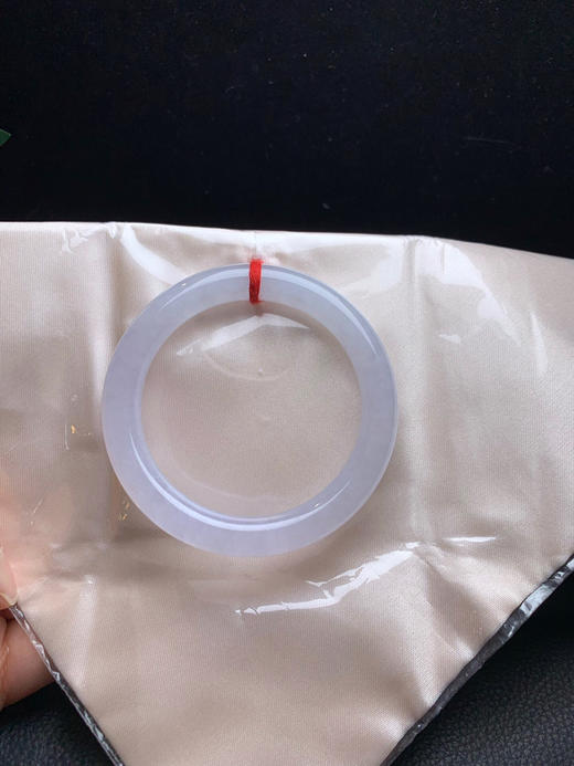 620079，53冰紫底细圆条，冰冰纯纯的，整圈带淡淡的紫底，干净冰透 商品图4