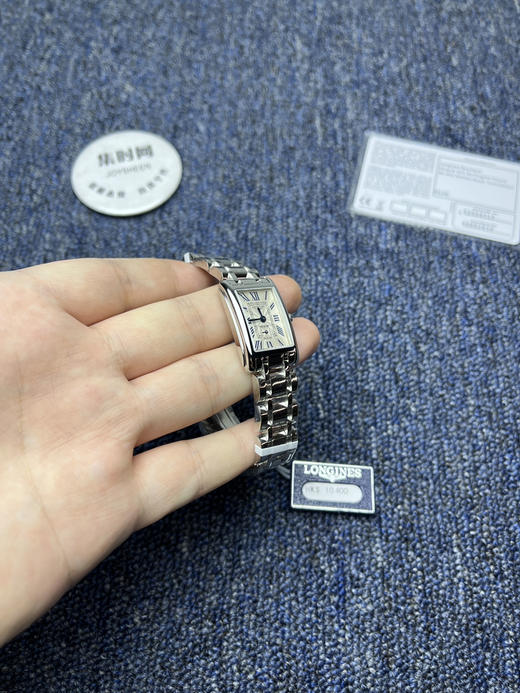 原单品质 林志玲同款！浪琴表黛绰维纳系列 表盘尺寸：20.80 X 32.00mm 女士石英腕表 商品图2
