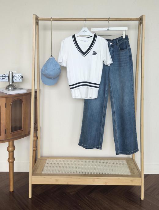 无图【经典款】【商场同款】伊芙丽基础百搭T恤1F4800601 商品图0