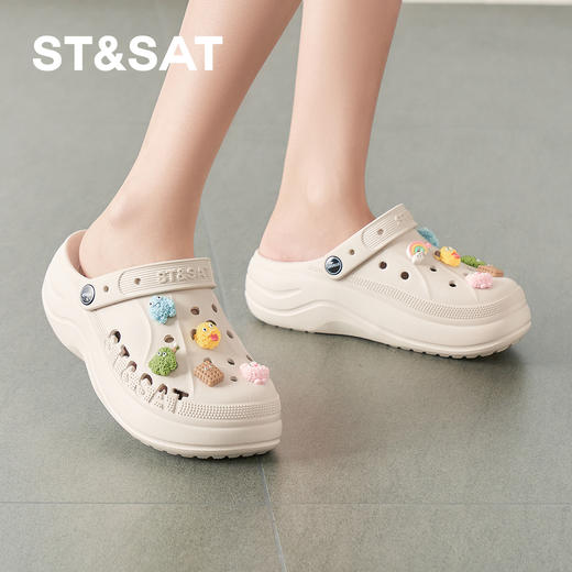 【萌趣乐园】星期六美式卡通厚底洞洞鞋SSD2110F5D 商品图6