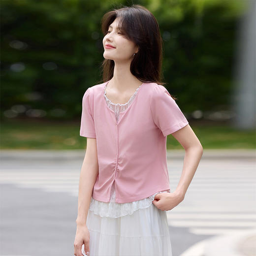 【专属特价】熙世界法式蕾丝花边拼接短袖T恤女设计感假两件上衣2025夏日新款 商品图4