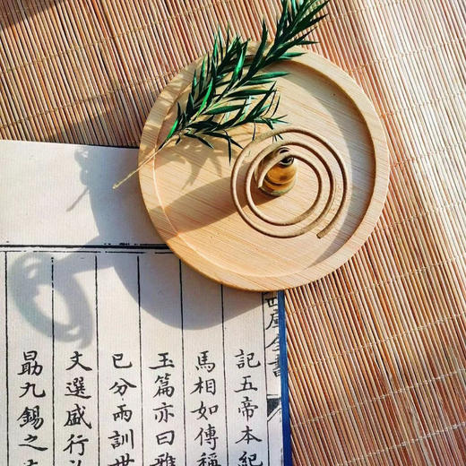 热卖！超值3盒装！送香炉！再送精油！润百艾 陈艾盘香 驱蚊 净化空气 家中必备 3款香型可选（香炉 精油款式随机发） 商品图6