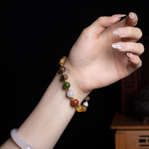 XY0365沉香+翡翠南红多宝手串 商品图7
