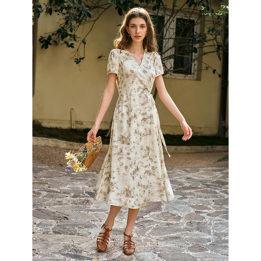 OLrain欧芮儿印花法式收腰连衣裙女夏季2025新款系带泡泡袖仙女裙 商品图0
