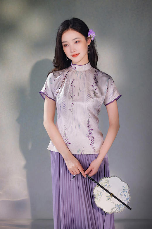 逸红颜明月优选|紫韵凝香「紫嫣」提花金绫缎上衣，金丝织线自带高级感，一花一世界 商品图4