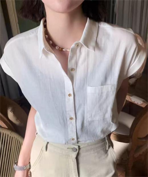 【夏季新款短袖Polo领小衬衫 】好穿不闷热！ 宽松版型+小飞袖，遮住肉肉塑造直角肩 商品图1