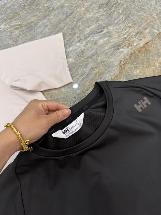 点此购买 海丽汉森夏季男士运动休闲短袖T恤 yw 319912 商品图10