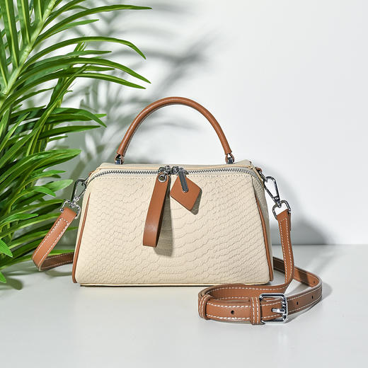 【预售3天】高级感波士顿包小众质感包包女圆筒包通勤手提女包单肩斜挎包CKZC3309NEW 商品图0