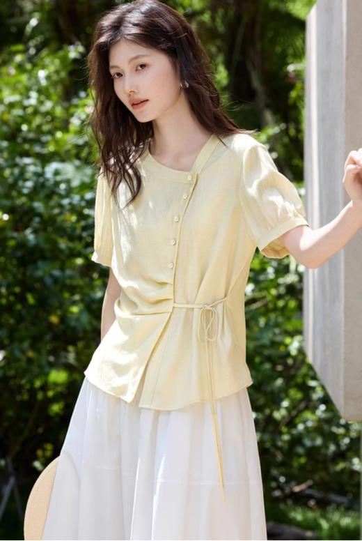 🔥【Avann 夏日显瘦清凉感上衣系列】「一衣2穿」的天然空调衫！👉双面穿切换场景，娃娃领减龄不幼稚 👏苎麻棉混纺越穿越凉快，搭裙显贵、配裤慵懒，今夏必入的懒人时髦单品 商品图4