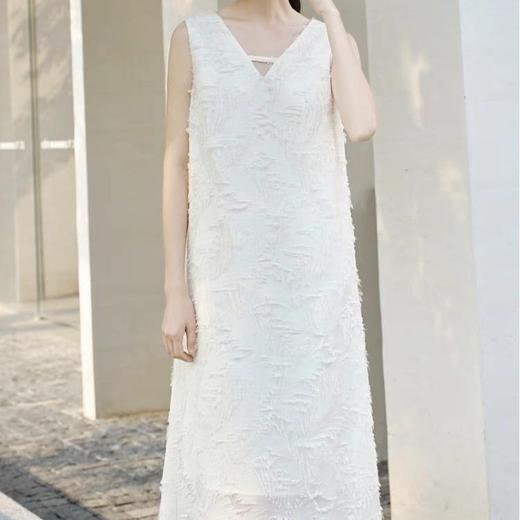 月光女神剪花高奢连衣裙C1225045（下单3-7天发货） 商品图3