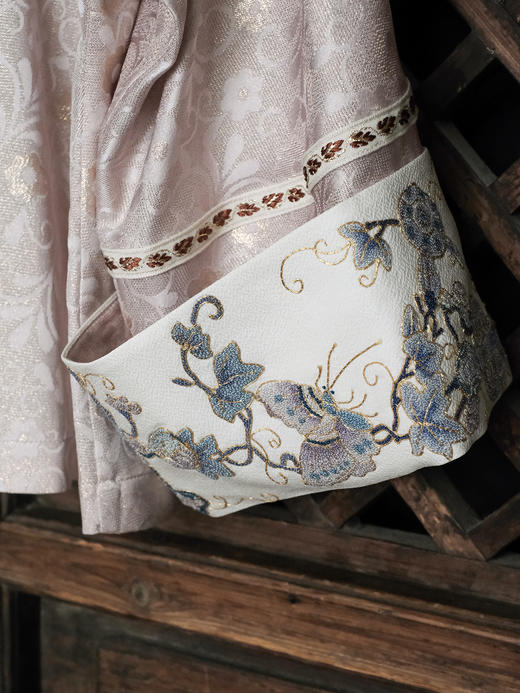 盛唐牡丹大师系列| 硕果累累盘金花罗外套 商品图1