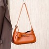【预售3天】单肩女包锁扣通勤腋下包质感时尚凯莉包Z77-05 商品缩略图1