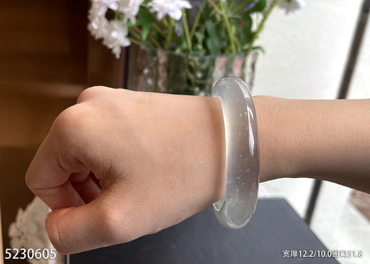玻璃种木那手镯【5230605】圈口51.8。具体价格微信咨询 商品图4