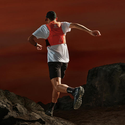 Kailas凯乐石户外运动  飞翼·AIR 8 Ⅳ 跑山背包 KA2454006 商品图2