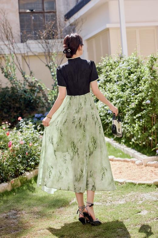 Le Malene 新中式旗袍领镂空拼接式连衣裙 20261 商品图9