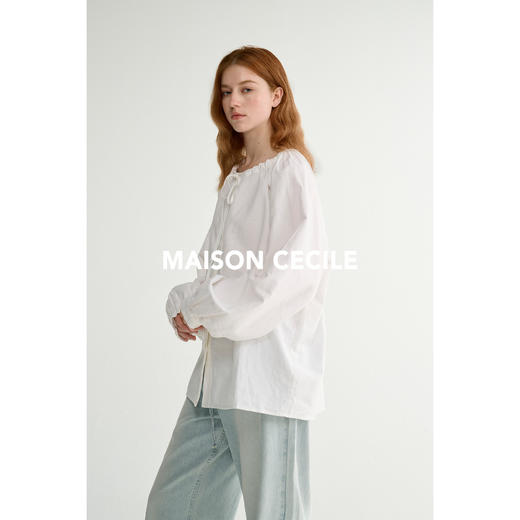 MAISON CECILE亚麻肌理感宽松廓形可调节抽绳圆领系带白衬衫 商品图3