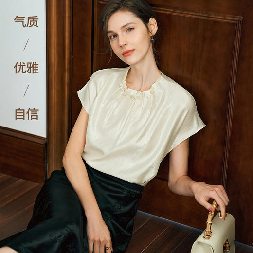 OLrain欧芮儿法式杏色雪纺衫女夏季2025年新款褶皱设计感百搭上衣 商品图0