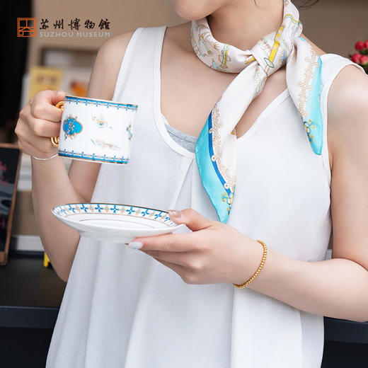 苏州博物馆 瑞锦仙踪/丝巾骨瓷杯礼盒 商品图3