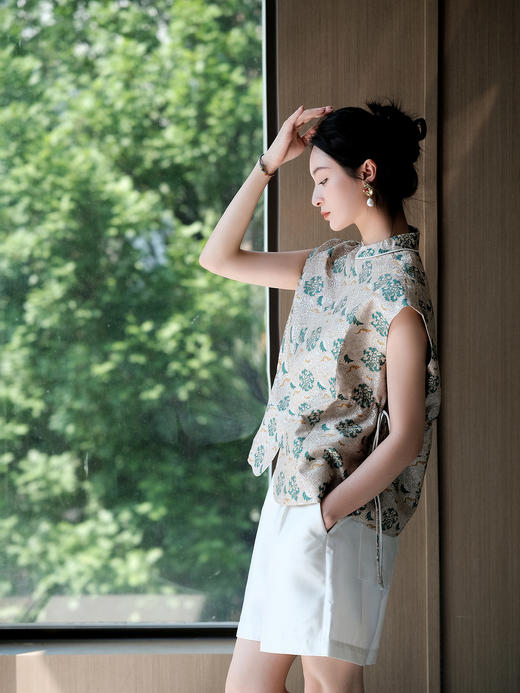 盛唐婧 |丝麻羊毛短裤-珍珠白 商品图1