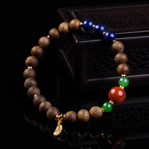 XY0364沉香+碧玉南红幸运之羽手串 商品图3