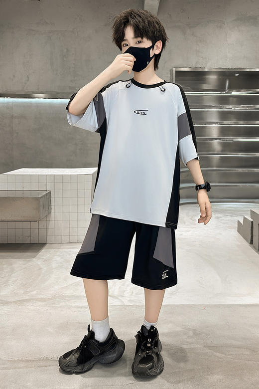 🏀𝐳𝐮𝐢帅不过篮球少年 | 解锁运动风酷盖造型⚽运动时髦两不误🥅110-180码❗️【吉米故事篮球少年冰丝速干篮球服套装】，自带UPF50+⚡冰感面料，一穿即凉，速干套装是这个夏天的必备❗️ 商品图3