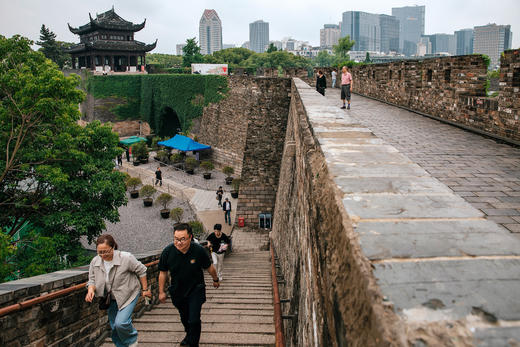 【三联生活周刊】2025年第22期1341 雅趣与享乐:明代人的城市生活 商品图3