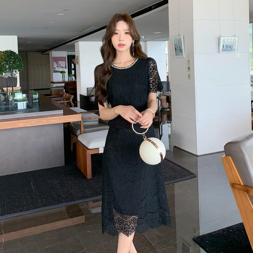 奢姿大码女装2026新款夏季胖妹妹法式拼接短袖蕾丝轻奢感连衣裙9952853289 商品图4