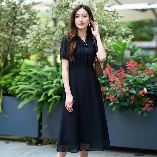 【精致木耳领法式a字连衣裙】EITIE爱特爱2025夏季新款气质薄纱裙B2507704 商品图9