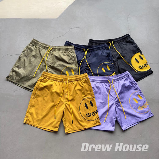 点此购买 Drew夏季男女款笑脸高街抽绳梭织短裤 md 320153 商品图0