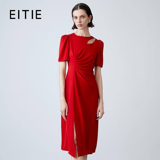 EITIE爱特爱夏季新款气质v领收腰a字显瘦礼服纯色连衣裙7877507 商品图0