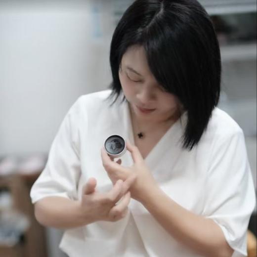 【芳疗-古法紫云膏】药典复刻升级版丨新疆软紫草×秦岭土蜂蜡丨VE+红没药醇+燕麦抗敏丨冷榨芝麻油古法浸提60天丨化腐生肌 蚊虫叮咬止痒解毒 商品图0