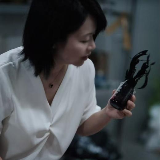 【芳疗-古法紫云膏】药典复刻升级版丨新疆软紫草×秦岭土蜂蜡丨VE+红没药醇+燕麦抗敏丨冷榨芝麻油古法浸提60天丨化腐生肌 蚊虫叮咬止痒解毒 商品图1