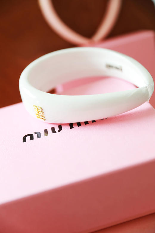 高颅顶发箍，千金既视感。显高显脸小の金属字母复古发箍C052988 商品图0