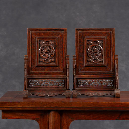 清	黄花梨镶瘿木雕龙纹插屏（一对） 商品图0