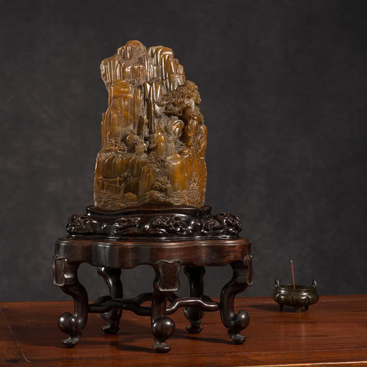 清	寿山石雕山水人物山子摆件（红木座） 商品图2